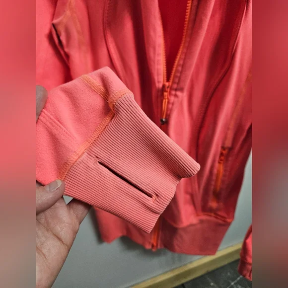 Lululemon Define Jacket - Picture 3 of 4